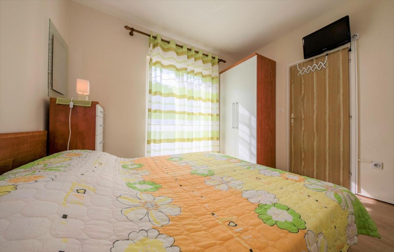 App&Rooms Anica Kampor Ngoại thất bức ảnh