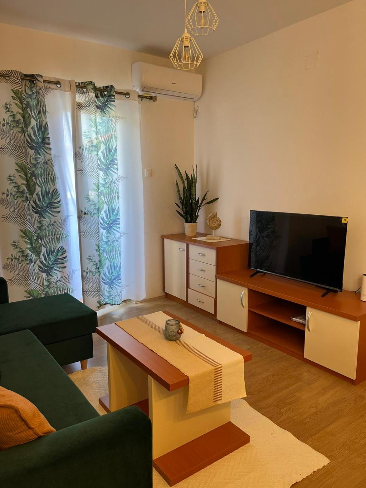 App&Rooms Anica Kampor Ngoại thất bức ảnh
